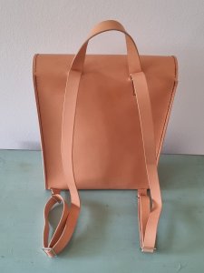 galerie/001 Taschen/013 Anuk/resized/T0356 (2024-11-04) 3_small.jpg